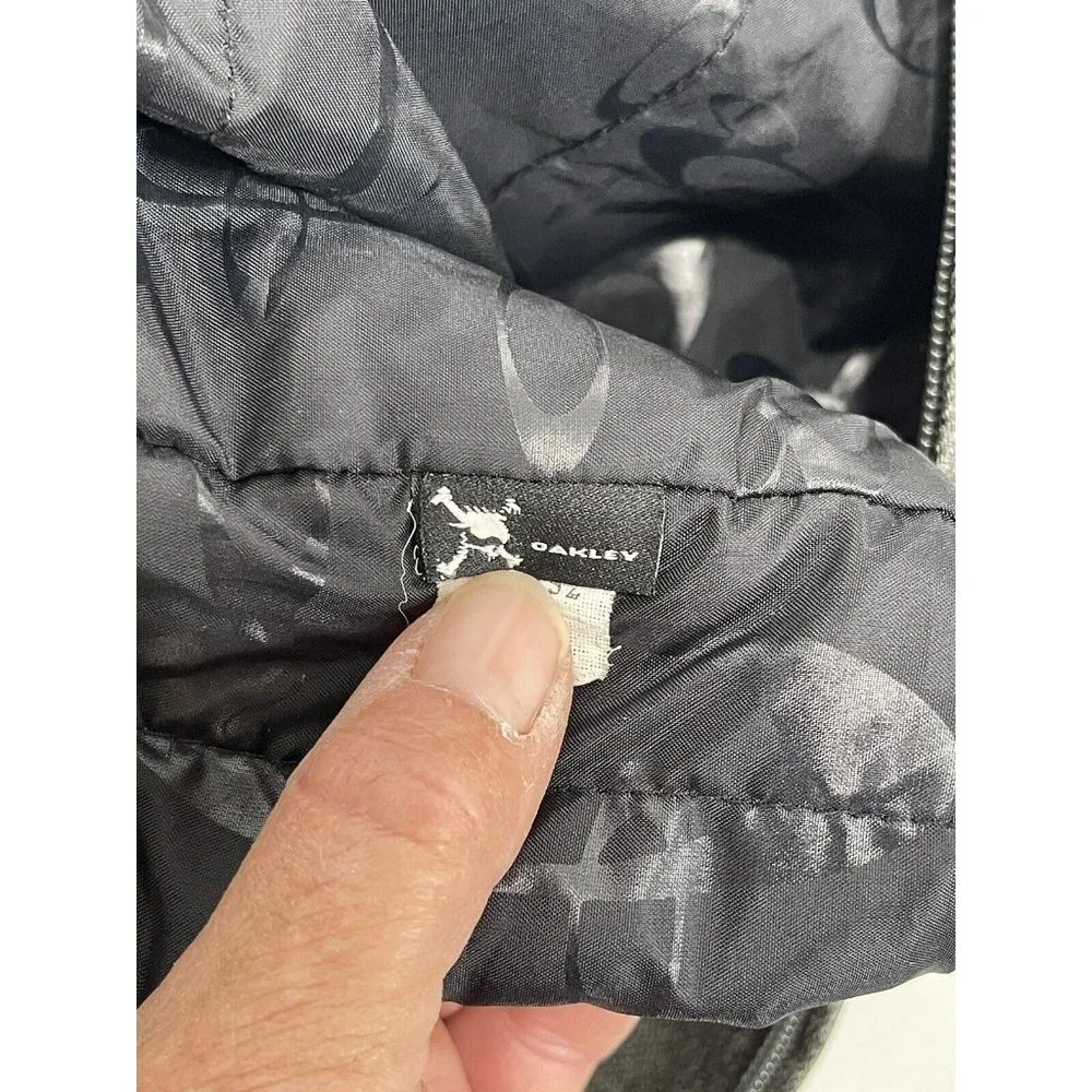 Oakley Jacket Mens Size Small Gray Pinstripe Full Zip Long Sleeve - Picture 8 of 11